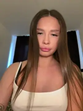 Snapshot of BeautyBella_ chatting on 15, 6, 2026 BeautyBella online show from 15, 6, 2026