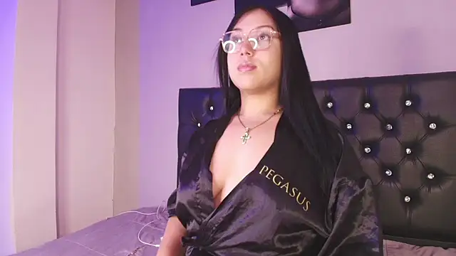 Cheerryloverss online show from 28, 6, 2026