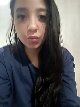 NathyFerrer online show from 13, 7, 2026