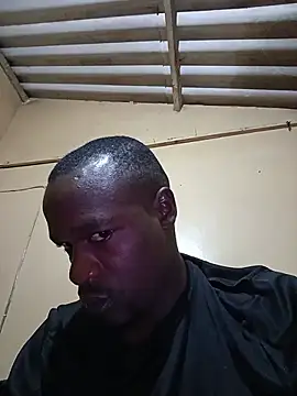 Snapshot of janvierer chatting on 4, 7, 2026 janvierer online show from 4, 7, 2026