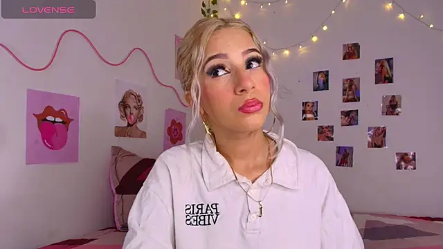 cinniaa  online show from 21, 5, 2026