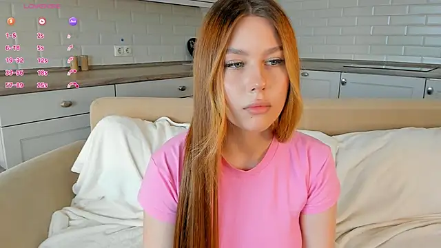 Snapshot of AliceFlowe chatting on 12, 6, 2026 AliceFlowe online show from 12, 6, 2026