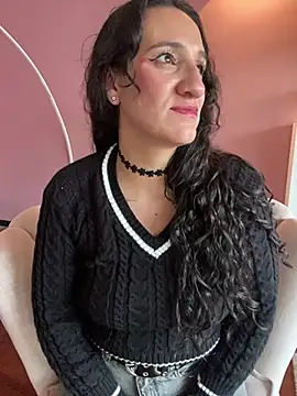 SofiaBrown Pink online show from 28, 7, 2026