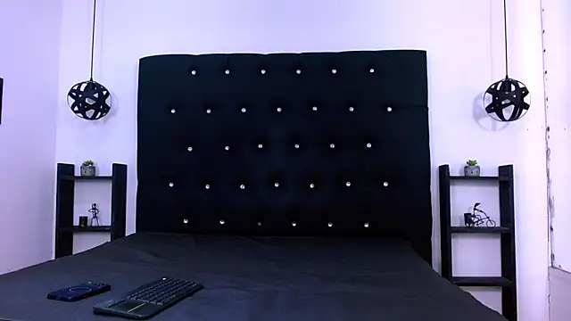 Snapshot of Dannesh_ chatting on 18, 6, 2026 Dannesh online show from 18, 6, 2026