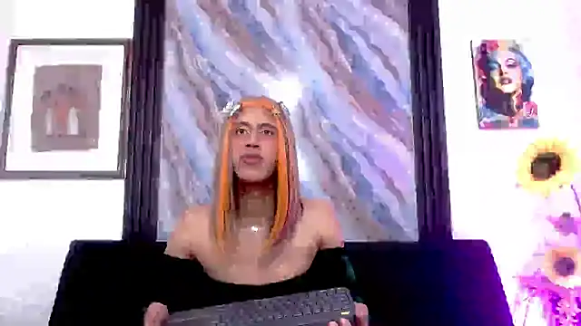 Elena and Julian online show from 8, 6, 2026