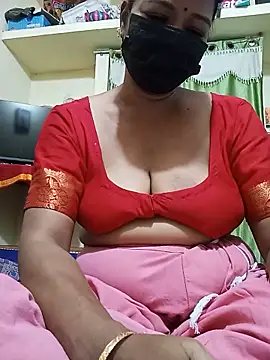 Snapshot of Ramya111_Tamil chatting on 8, 6, 2026 Ramya111 Tamil online show from 8, 6, 2026