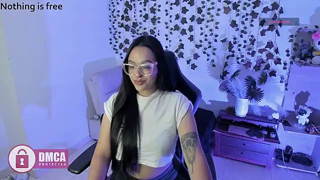 Spicydollx 1 online show from 17, 5, 2026