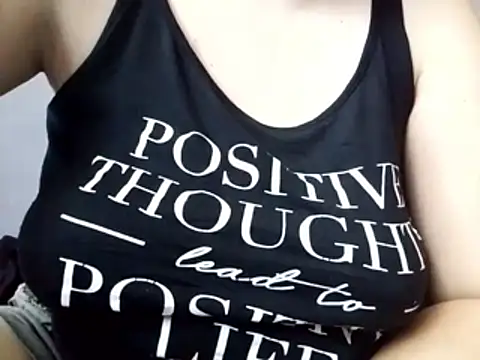 Snapshot of Rossyta_r chatting on 26, 5, 2026 Rossyta r online show from 26, 5, 2026