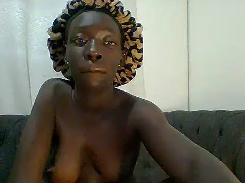 Snapshot of SexyTash25 chatting on 1, 6, 2026 SexyTash25 online show from 1, 6, 2026