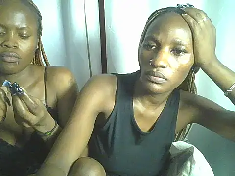 Snapshot of SleekCandy_petites chatting on 26, 6, 2026 SleekCandy petites online show from 26, 6, 2026