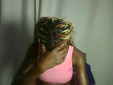 Snapshot of SleekCandy_petites chatting on 28, 6, 2026 SleekCandy petites online show from 28, 6, 2026