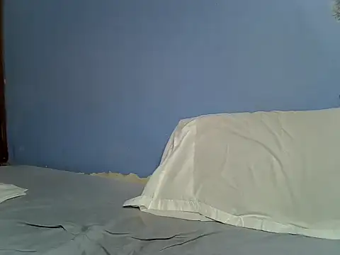 Snapshot of Queen_slim2 chatting on 24, 6, 2026 Queen slim2 online show from 24, 6, 2026