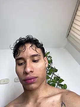 NelModel1 online show from 30, 5, 2026