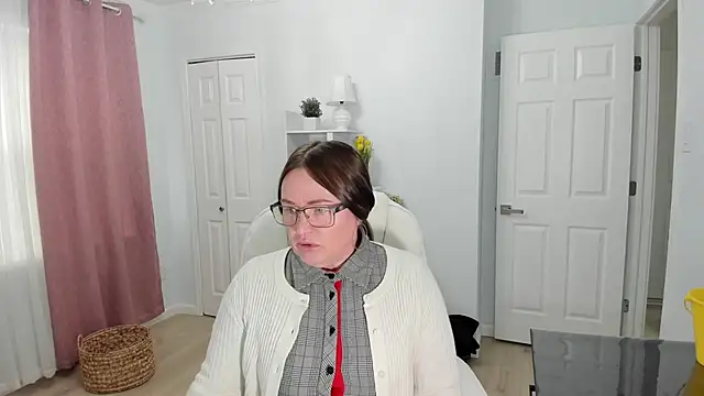 Vika73 online show from 18, 2, 2025