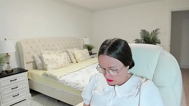 Vika73 online show from 23, 4, 2026