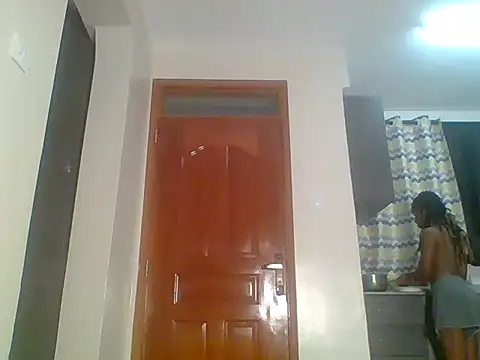 Snapshot of kee_vigin chatting on 6, 6, 2026 kee vigin online show from 6, 6, 2026