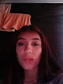 Thamaragomexxx online show from 14, 6, 2026