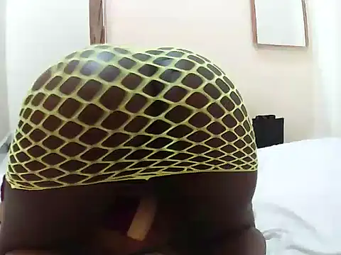 Snapshot of juicychocolate_Ass07 chatting on 22, 6, 2026 juicychocolate Ass07 online show from 22, 6, 2026