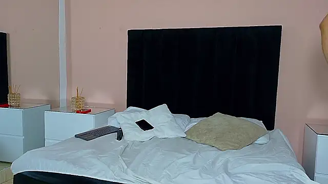 MILA AND COTI online show from 18, 7, 2026