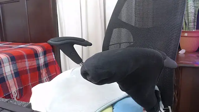 jenny milf69 online show from 18, 4, 2026