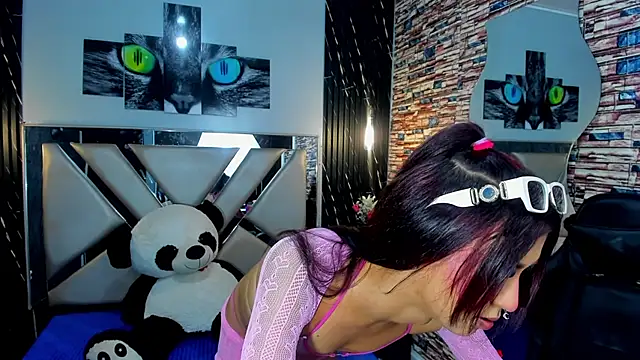 Sariha Sweet online show from 23, 7, 2026