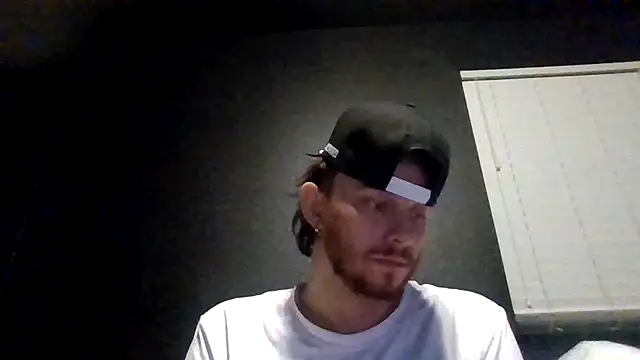 Tallhungcloudyyy online show from 14, 6, 2026