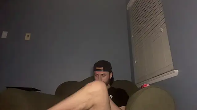 Tallhungcloudyyy online show from 27, 7, 2026