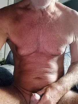 daddygil69 online show from 2, 7, 2026