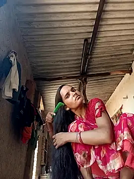 RAJNI CUTY69 online show from 10, 6, 2026