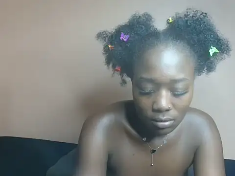 Snapshot of melrose_nadia chatting on 13, 6, 2026 melrose nadia online show from 13, 6, 2026