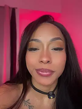 Snapshot of Saraah_bosh chatting on 2, 7, 2026 Saraah bosh online show from 2, 7, 2026