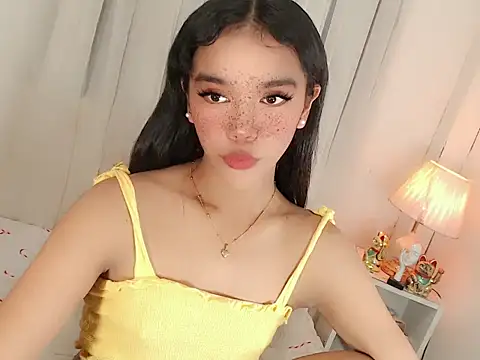 Nozomi Wu online show from 18, 6, 2026