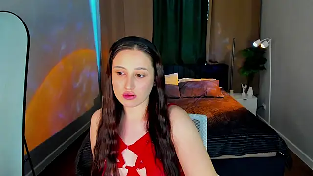 Elizabet Colllins online show from 12, 6, 2026