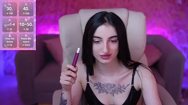 EmilyyMoon online show from 12, 6, 2026