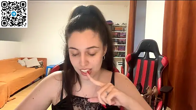 Snapshot of SweetFenomen67 chatting on 2, 7, 2026 SweetFenomen67 online show from 2, 7, 2026