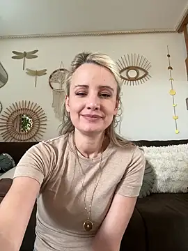 Lilygreen1 online show from 19, 5, 2026