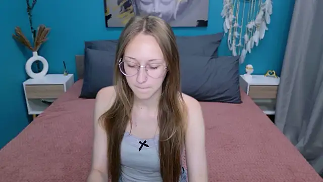 Snapshot of Calista_Everleig chatting on 6, 7, 2026 Calista Everleig online show from 6, 7, 2026