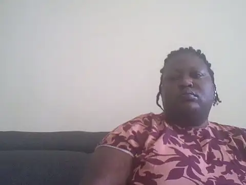 Snapshot of fat_ebonyqueen chatting on 25, 5, 2026 fat ebonyqueen online show from 25, 5, 2026