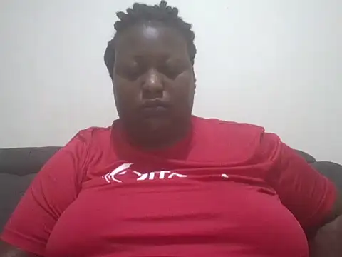 Snapshot of fat_ebonyqueen chatting on 2, 6, 2026 fat ebonyqueen online show from 2, 6, 2026