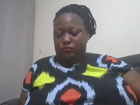 Snapshot of fat_ebonyqueen chatting on 17, 6, 2026 fat ebonyqueen online show from 17, 6, 2026