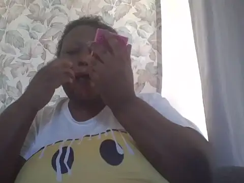 Snapshot of fat_ebonyqueen chatting on 6, 7, 2026 fat ebonyqueen online show from 6, 7, 2026