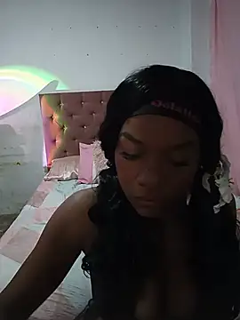 Snapshot of Nathi_Parker chatting on 7, 7, 2026 Nathi Parker online show from 7, 7, 2026
