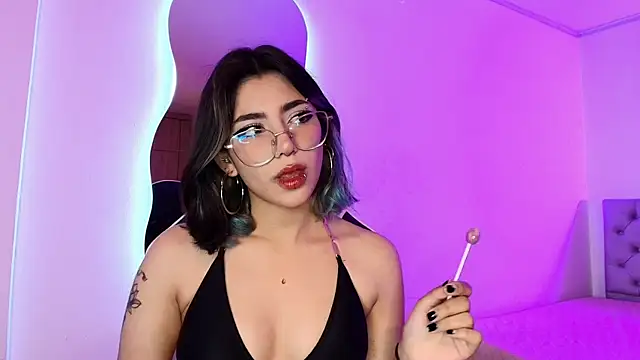 Alejaa storm online show from 26, 5, 2026