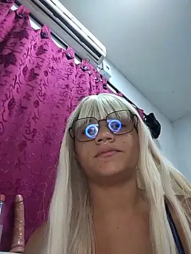AuraRios online show from 26, 5, 2026