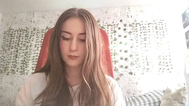 Snapshot of Pollykiss chatting on 5, 6, 2026 Pollykiss online show from 5, 6, 2026