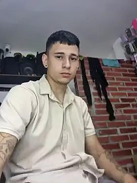 tom latin online show from 12, 7, 2026