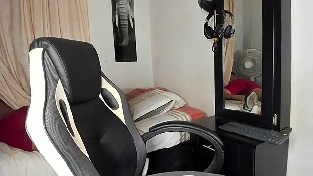 LucasWatsonnn online show from 3, 7, 2026