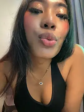 hugecock tamira online show from 25, 6, 2026