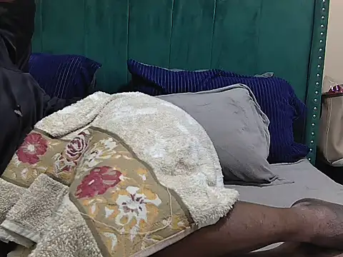 Snapshot of DripDiva chatting on 8, 7, 2026 DripDiva online show from 8, 7, 2026