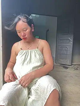 Suki-love online show from 5, 7, 2026